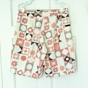 PATAGONIA board shorts size 32 orange white nylon